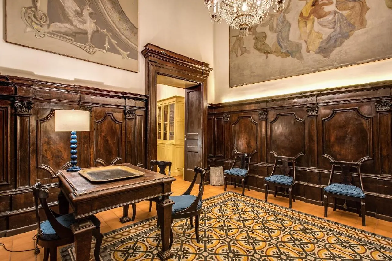 Casa Hosteno Naples Italy